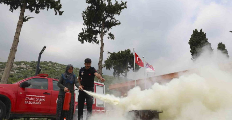 Mersin'de kadın üreticilere yangın güvenliği eğitimi
