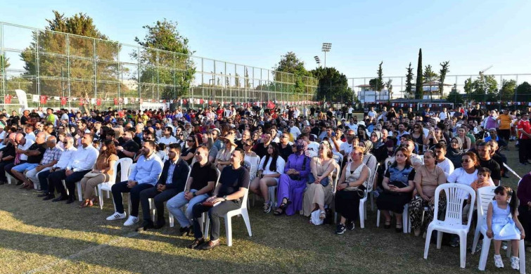 Mersin’de minik futbolcuların şenlik heyecanı sona erdi