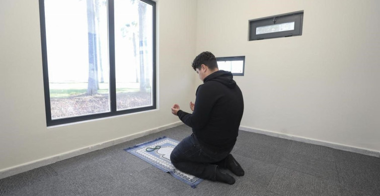 Mersin'de Modern Mescit Hizmeti