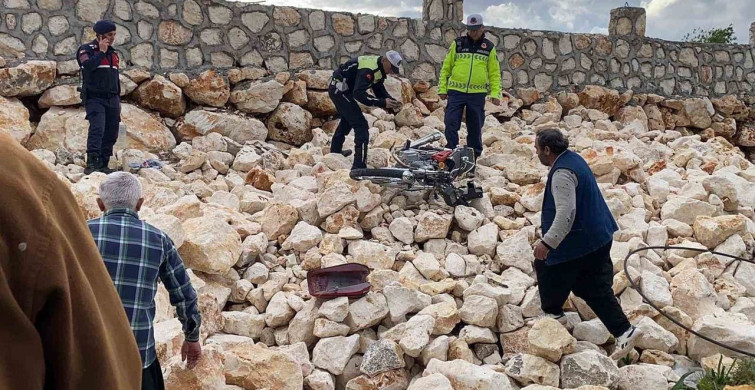 Mersin'de Motosiklet Kazası: 14 Yaşındaki Genç Hayatını Kaybetti