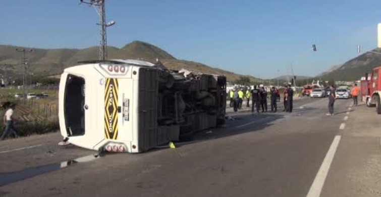 Mersin'de Öğrenci Servisi Kazası: 17 Yaralı