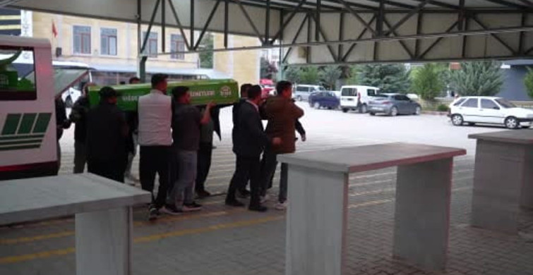 Mersin'de Öldürülen Tır Şoförü Niğde'de Defnedildi