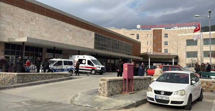 Mersin'de Ortaokul Öğrencisi Okul Müdürünü Tüfekle Yaraladı