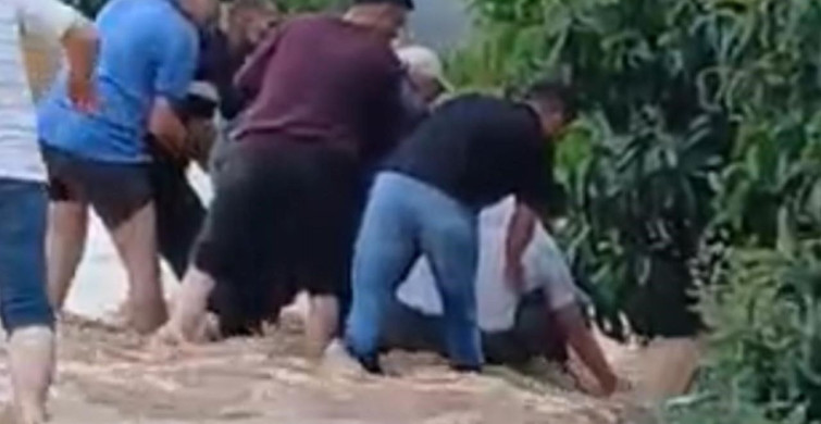 Mersin'de Sel Suyuna Kapılan Şahıs Kurtarıldı