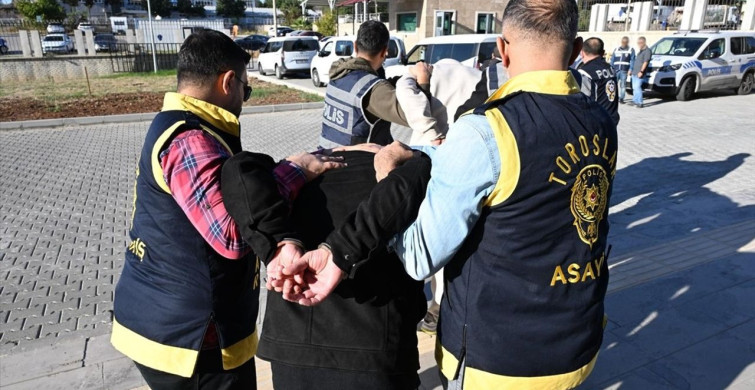 Mersin'de Taksiciye Bıçaklı Saldırı: 3 Gözaltı