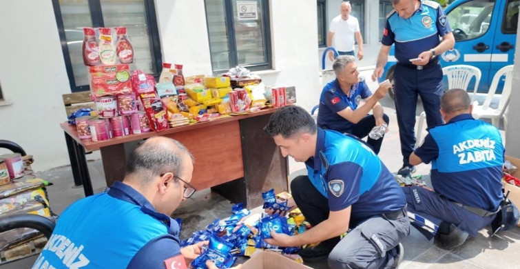 Mersin'de Tarihi Geçmiş Gıda Ürünleri Ele Geçirildi