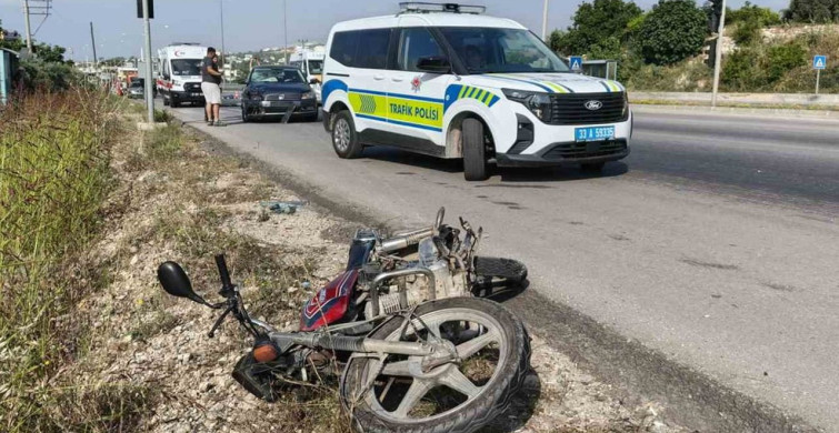 Mersin'de Trafik Kazası: Bir Kişi Hayatını Kaybetti, Bir Kişi Yaralandı