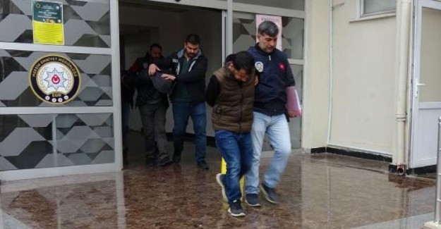 Mersin'de Ziynet Eşyaları Çalan 3 Hırsız Gözaltına Alındı