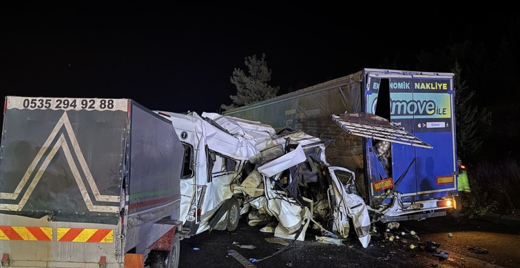 Mersin'deki Feci Kaza: 3 Ölü, 16 Yaralı