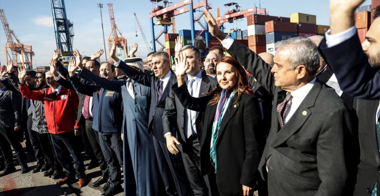 Mersin'den Sudan'a 6. İyilik Gemisi Uğurlandı