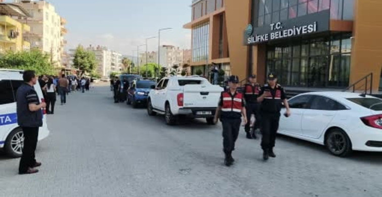 Mersin’in Silifke Belediyesi’ne operasyon: Başkan gözaltında