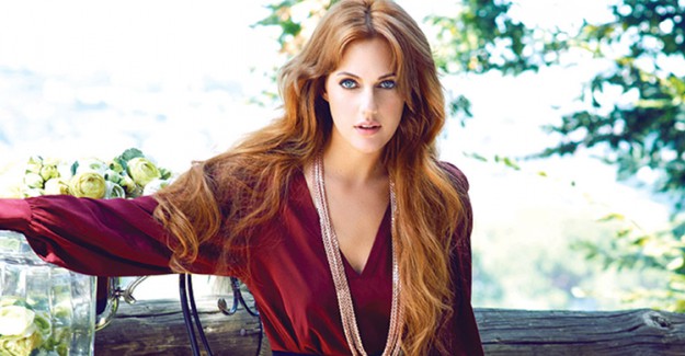 Meryem Uzerli Mads Mikkelsen İle Bir Araya Geldi