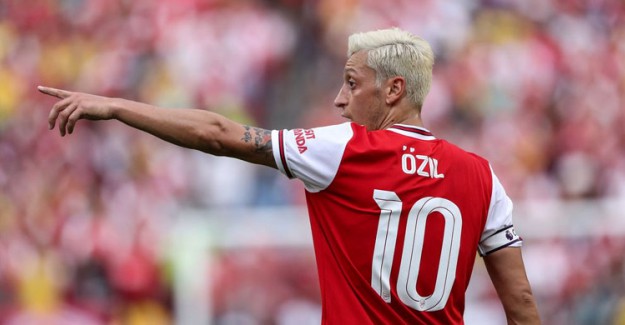 Mesut Özil Amerika'ya Transfer Oluyor! İşte Yeni Takımı!