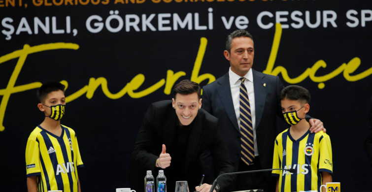 Mesut Özil İmza Töreninde Açıklamalarda Bulundu