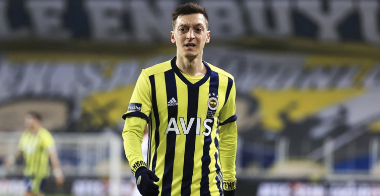 Mesut Özil Taraftarlara Seslendi! ' Artık Yüzünüz Gülecek '