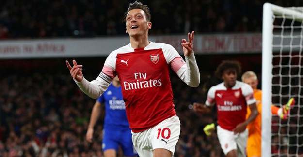 Mesut Özil Türkiye’de Forma Giyecek Mi? İşte Yıldız Futbolcunun Yanıtı