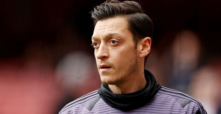 Mesut Özil’den hayranlarını üzen haber: Futbolu bıraktığını açıkladı