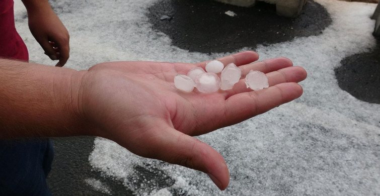 Meteoroloji Uyardı! Edirne'de Dolu Yağdı