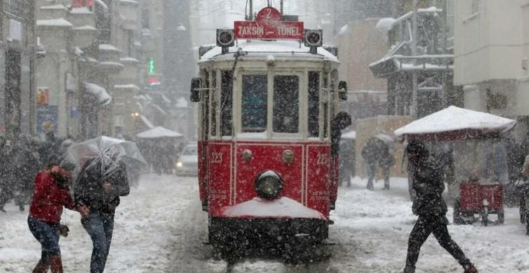 Meteoroloji Uyardı: Kar, Yağmur ve Fırtına Geliyor! İstanbul'da Karın Görüleceği Günler Belli Oldu