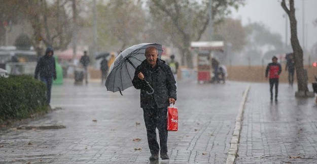 Meteoroloji Yağış ve Fırtına Uyarısında Bulundu