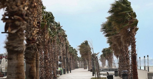 Meteorolojiden Ege Denizi'nde Fırtına Uyarısı