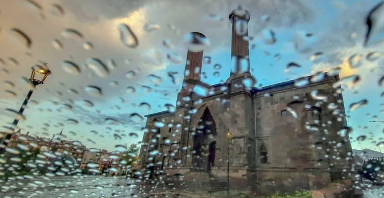 Meteoroloji'den Kuvvetli Yağış Uyarısı