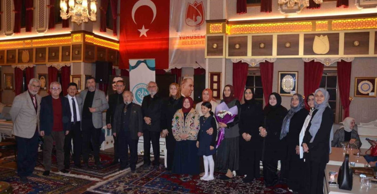 Mevlana’nın Sessizliği Manisa’da Yankılandı