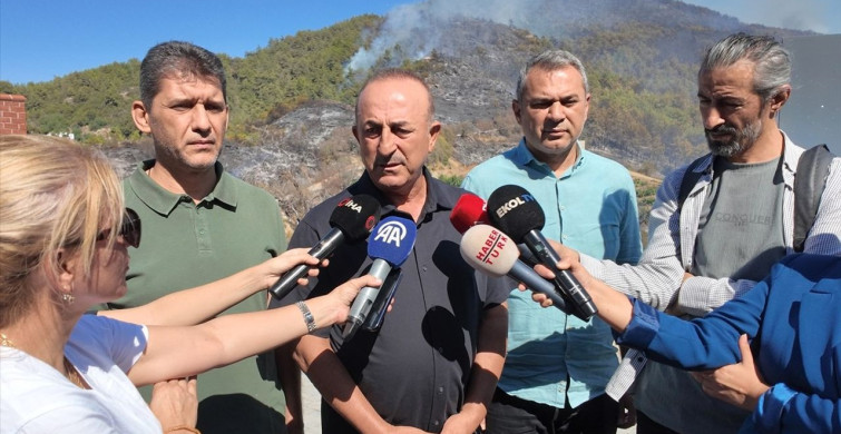 Mevlüt Çavuşoğlu Alanya'daki Yangın Bölgesini Ziyaret Etti