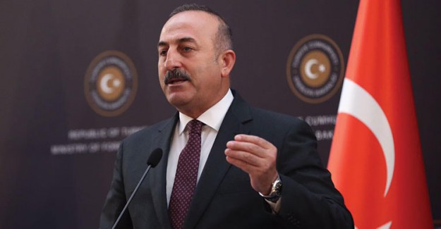 Mevlüt Çavuşoğlu'ndan Halkla Teröristi Bir Tutanlara Cevap