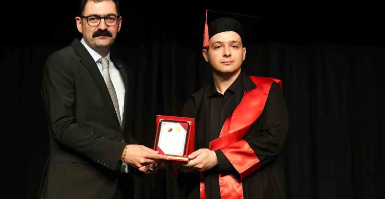 Mezuniyet Coşkusu: Kastamonu Üniversitesi Taşköprü Meslek Yüksekokulu