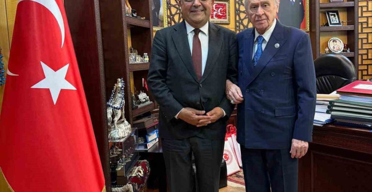 MHP lideri Bahçeli, Diyarbakır milletvekili Tanrıkulu ile bir araya geldi