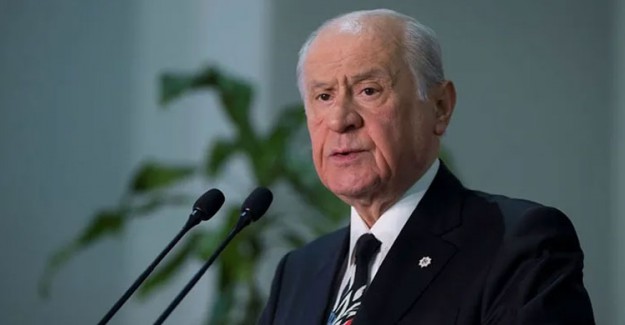 MHP Lideri Devlet Bahçeli'den Ekrem İmamoğlu'na Eleştiri: Sürekli Terliyor