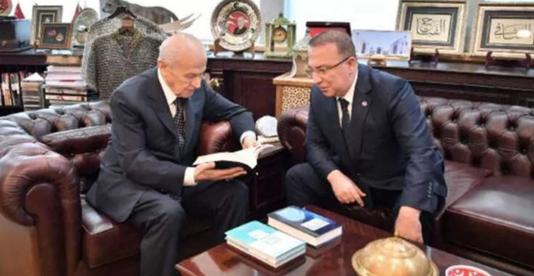 MHP ne kitabı çıkardı? Devlet Bahçeli'nin tanıttığı kitapların konusu nedir?