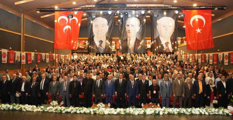 MHP Yakutiye ilçe kongresi yapıldı: Sinan Demir yeniden başkan