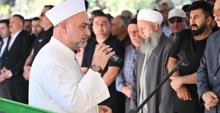 MHP'li Milletvekili Ayşe Sibel Ersoy'un Annesinin Cenazesi Toprağa Verildi