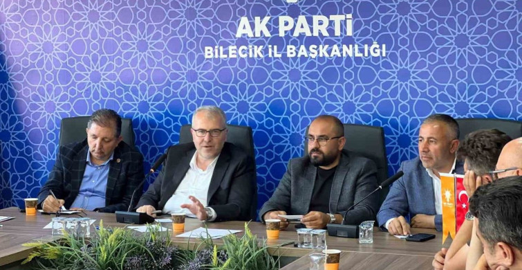 Milletvekili Eldemir, AK Parti Bilecik Merkez İlçe toplantısına katıldı