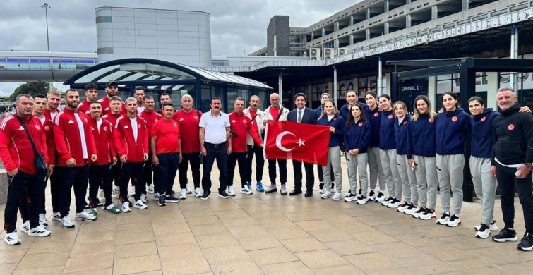 Milli Boksörler Dünya Şampiyonası İçin İngiltere'ye Ulaştı