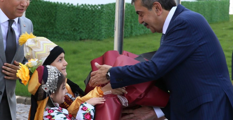 Milli Eğitim Bakanı Tekin Gaziantep'te Eğitim Vizyonunu Açıkladı
