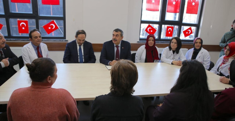 Milli Eğitim Bakanı Tekin'den Erzurum'da Öğretmenlere Mesajlar