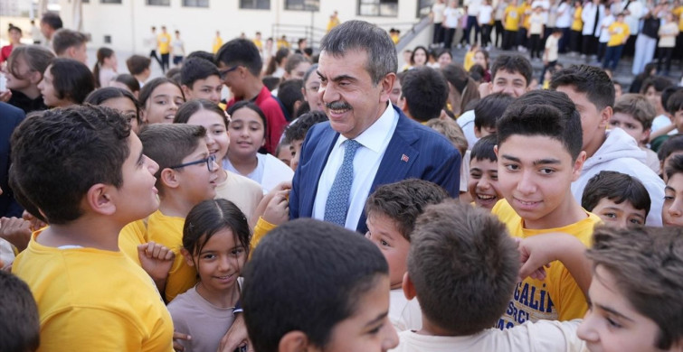 Milli Eğitim Bakanı Tekin'den Gaziantep'te Sürpriz Ziyaret
