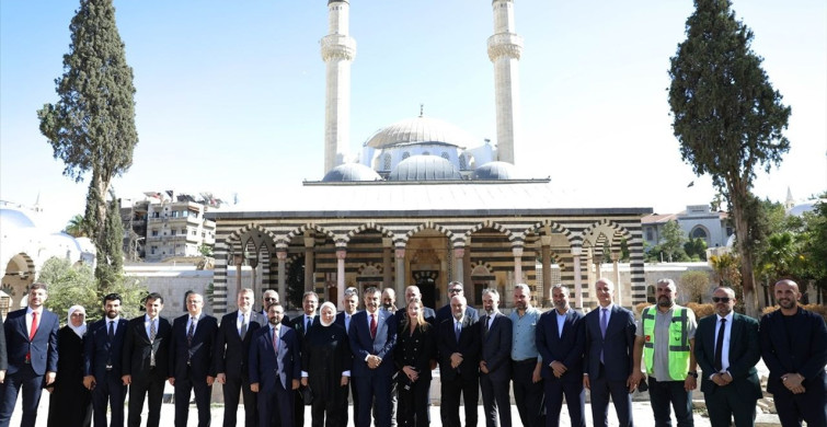 Milli Eğitim Bakanı Yusuf Tekin'in Emevi Camisi Ziyareti