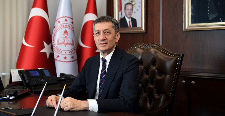 Milli Eğitim Bakanı Ziya Selçuk, Bu Yıl Emekli Olacak 400 Bin Kişiye Mektup Gönderdi!