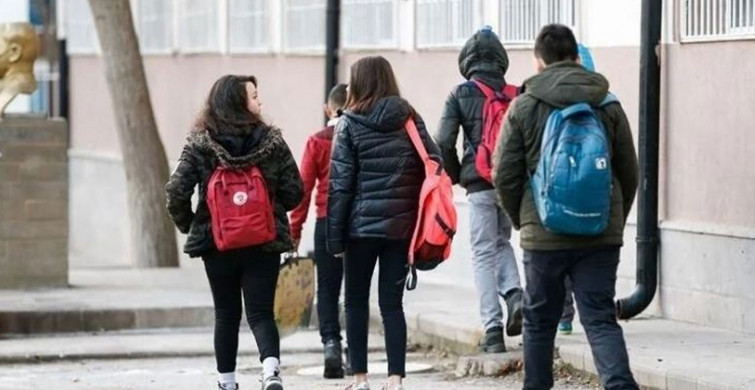 Milli Eğitim Bakanlığı’ndan son dakika açıklaması: 1 Nisan’da okullar tatil olacak mı?