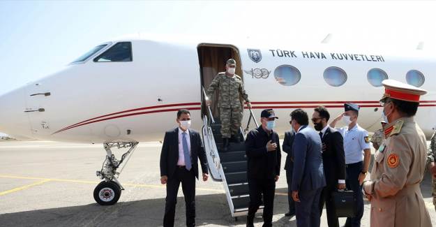 Bakan Akar: 'Libya Meşru Hükümeti'nin Yanındayız'