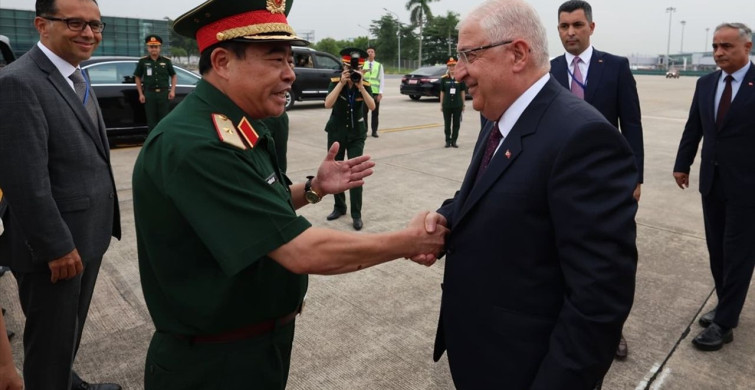 Milli Savunma Bakanı Güler Hanoi'yi Ziyaret Etti