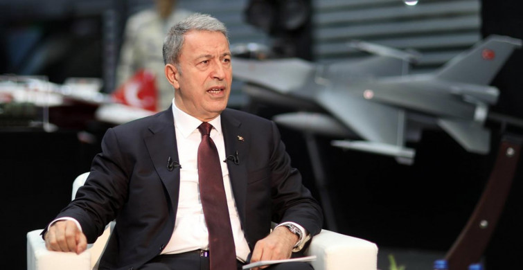 Milli Savunma Bakanı Hulusi Akar, telefonda Ukrayna Savunma Bakanı Oleksii Rezkinov ile kritik görüşme gerçekleştirdi!