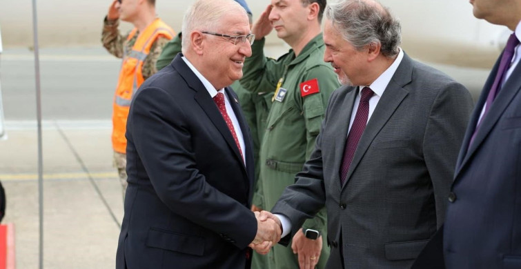 Milli Savunma bakanı yaşı guler brüksel’de nato toplantısına katıldı