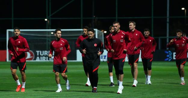 Milli Takım Kampına Korona Sıçramış Olabilir!