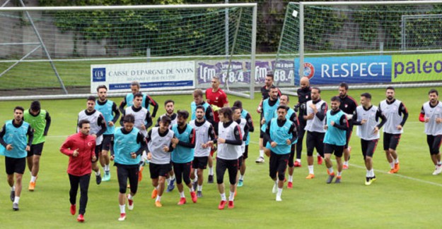 Milliler Rusya Hazırlıklarını Sürdürdü!