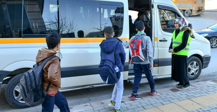 Servis Şoförleri Dikkat! Bu Belgeye Sahip Olmayanlar Meslekten Men Edilecek
